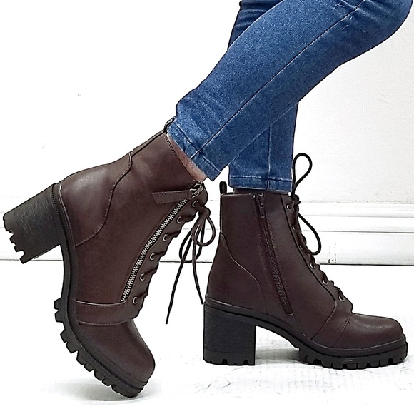 New Brown Combat Lace Up Lug Ankle Boots Booties - Picture 5 of 6